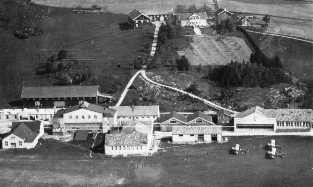 Kjeller flyfabrikk og Kjeller gård ca 1924